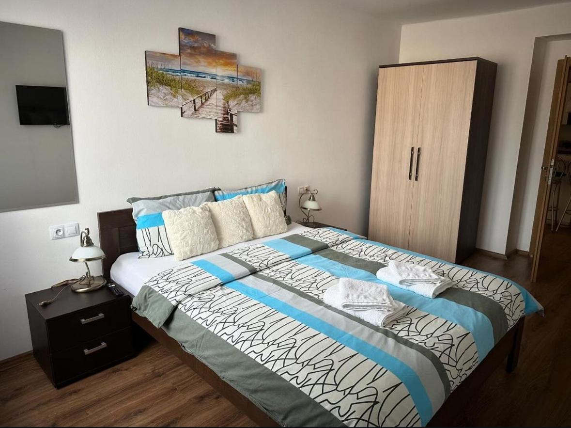 My Apartments - Karlovy Vary Centrum Luaran gambar