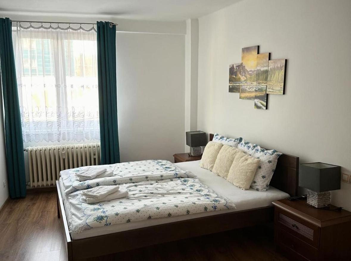 My Apartments - Karlovy Vary Centrum Luaran gambar